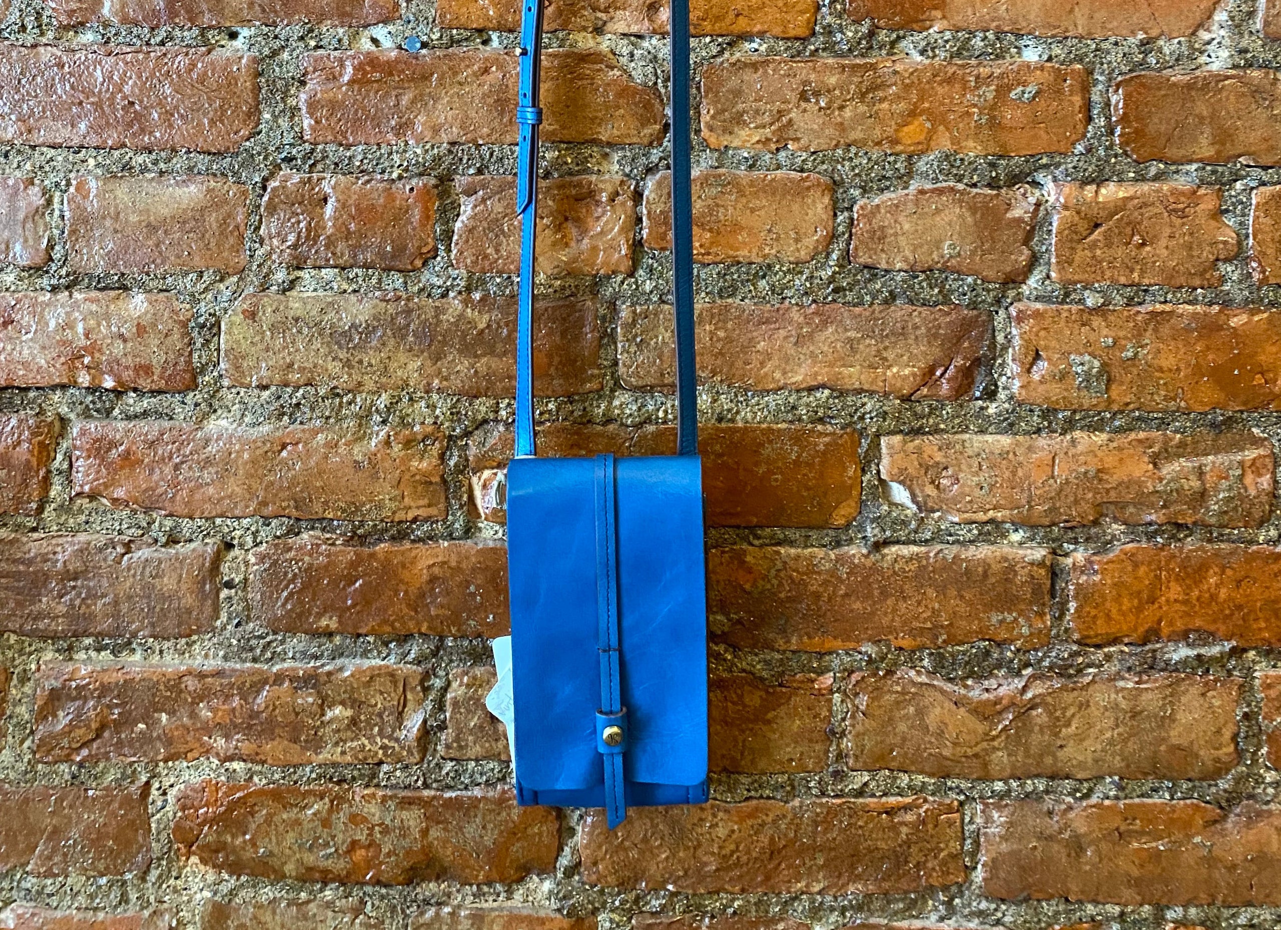 Hobo token crossbody sales